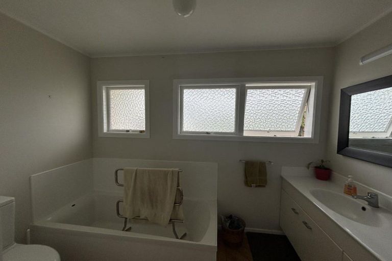 Photo of property in 67b Clawton Street, Westown, New Plymouth, 4310