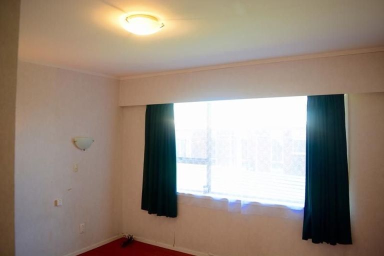 Photo of property in 1/88 Velma Road, Hillcrest, Auckland, 0627