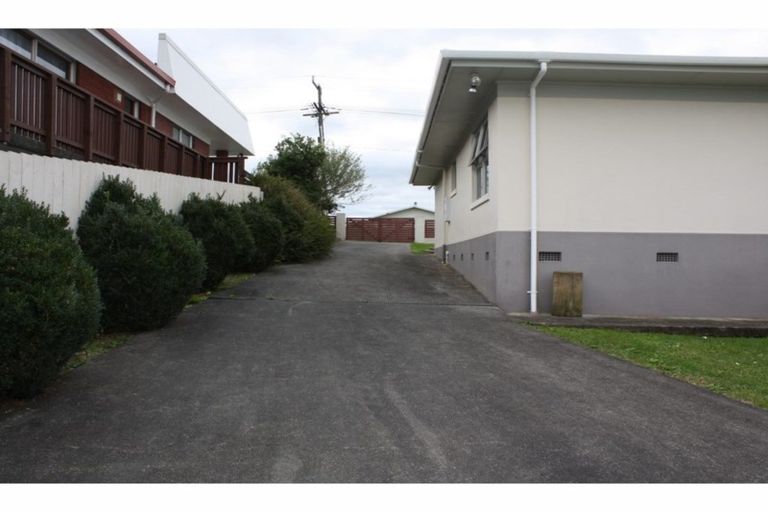 Photo of property in 33 Sherwood Road, Onerahi, Whangarei, 0110