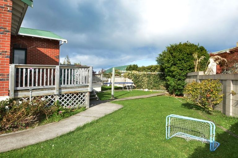 Photo of property in 90 Tomahawk Road, Andersons Bay, Dunedin, 9013