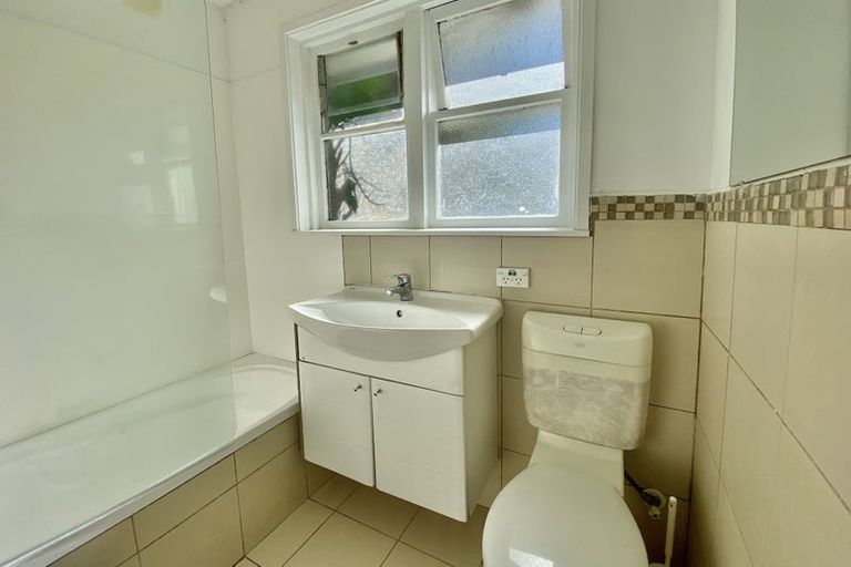 Photo of property in 23 Shirley Road, Mairehau, Christchurch, 8013