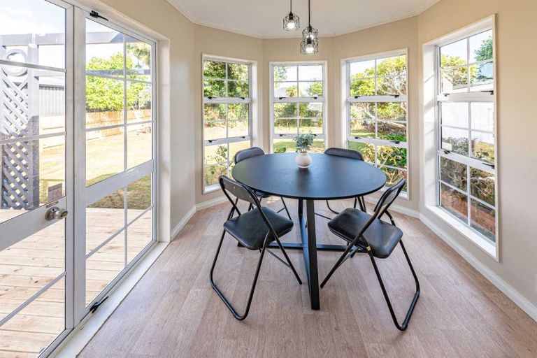 Photo of property in 4 Godwin Crescent, College Estate, Whanganui, 4500