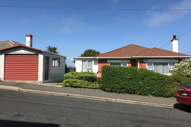 Photo of property in 8 Renfrew Street, Balaclava, Dunedin, 9011