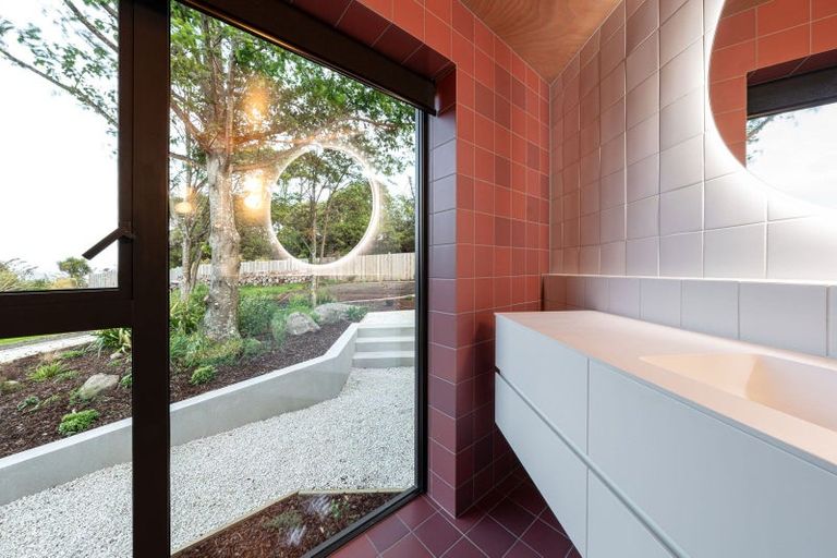 Photo of property in 109b Cliffs Road, Saint Clair, Dunedin, 9012