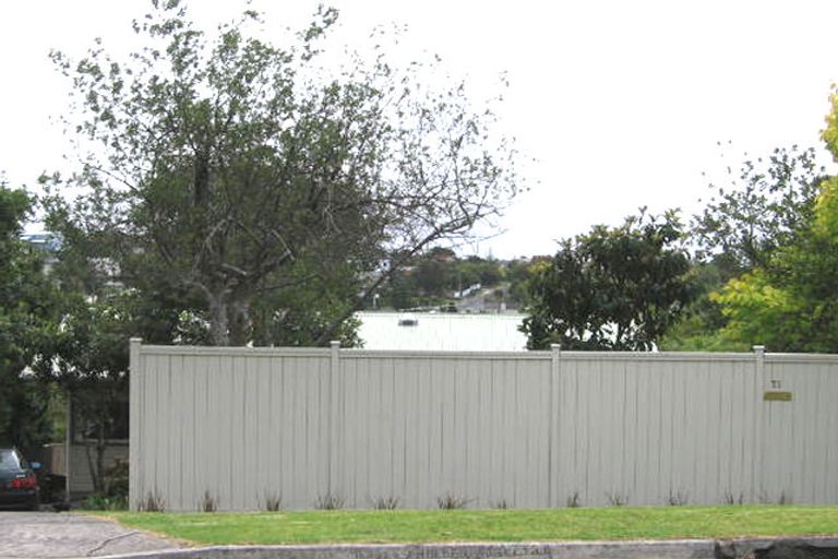 Photo of property in 71 Park Rise, Campbells Bay, Auckland, 0630
