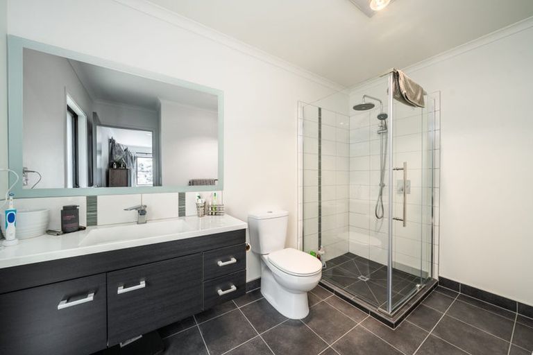 Photo of property in 6 Romaine Road, Churton Park, Wellington, 6037