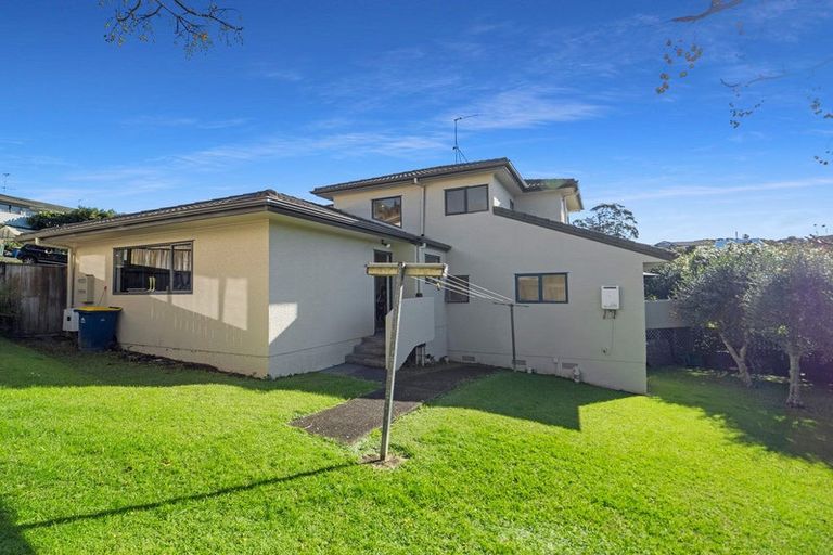 Photo of property in 33a Bronzewing Terrace, Unsworth Heights, Auckland, 0632
