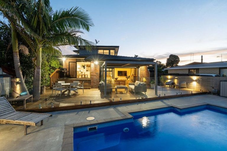 Photo of property in 112 Dickson Road, Papamoa Beach, Papamoa, 3118