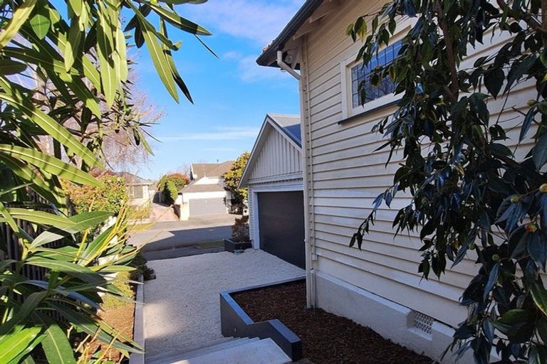 Photo of property in 23 Rugby Street, Merivale, Christchurch, 8014