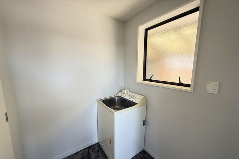 Photo of property in 2 Farm Lane, Parklands, Christchurch, 8083