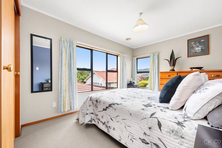 Photo of property in 2/88 Hautana Street, Woburn, Lower Hutt, 5010