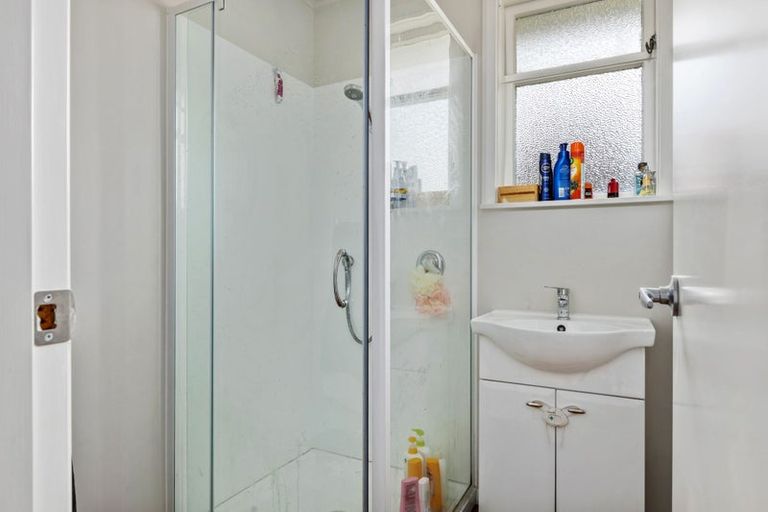 Photo of property in 33 Railway Crescent, Masterton, 5810