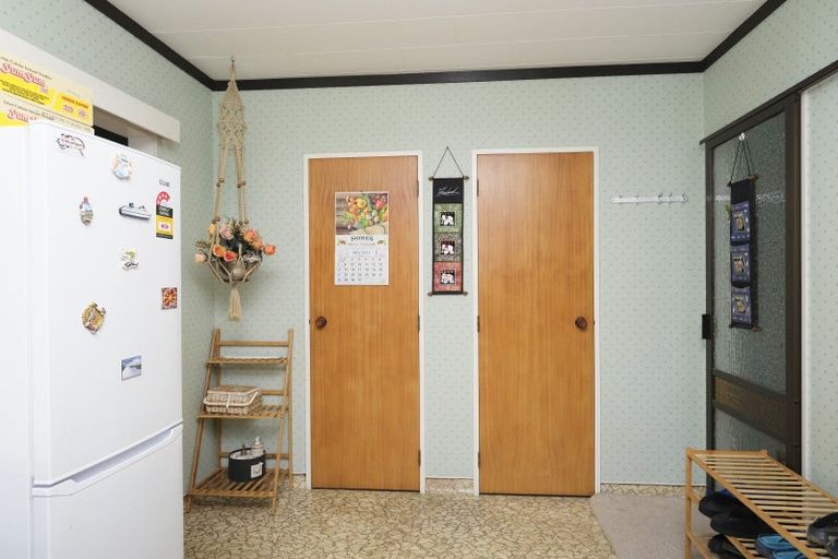 Photo of property in 117 Guy Street, Dannevirke, 4930