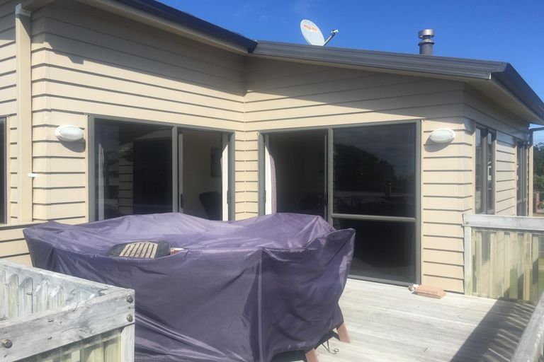 Photo of property in 257 Seaforth Road, Waihi Beach, 3611