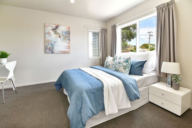 Photo of property in 42 Stanmore Bay Road, Stanmore Bay, Whangaparaoa, 0932