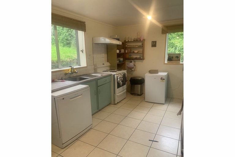 Photo of property in 51 Manapouri Street, Ravensbourne, Dunedin, 9022