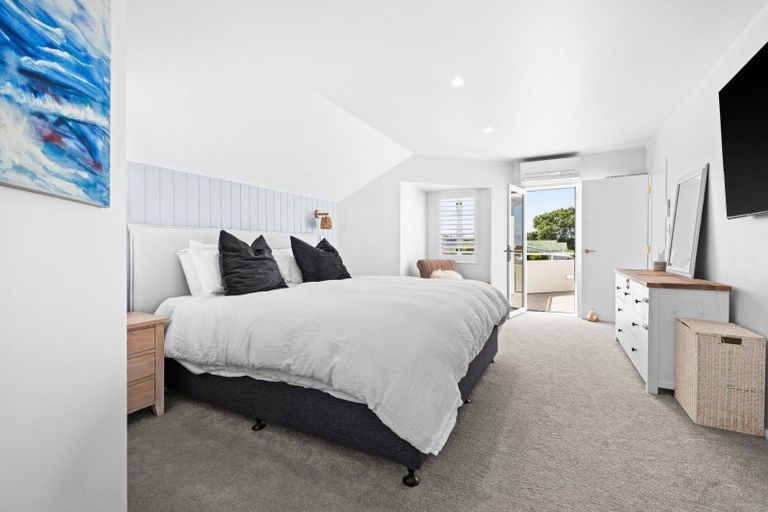 Photo of property in 5 Gardiner Street, Westshore, Napier, 4110