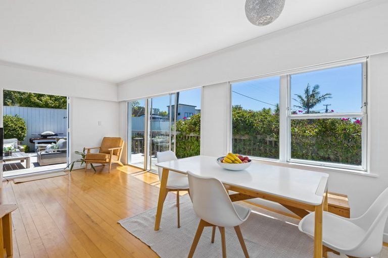 Photo of property in 1/46 Matipo Road, Mairangi Bay, Auckland, 0630