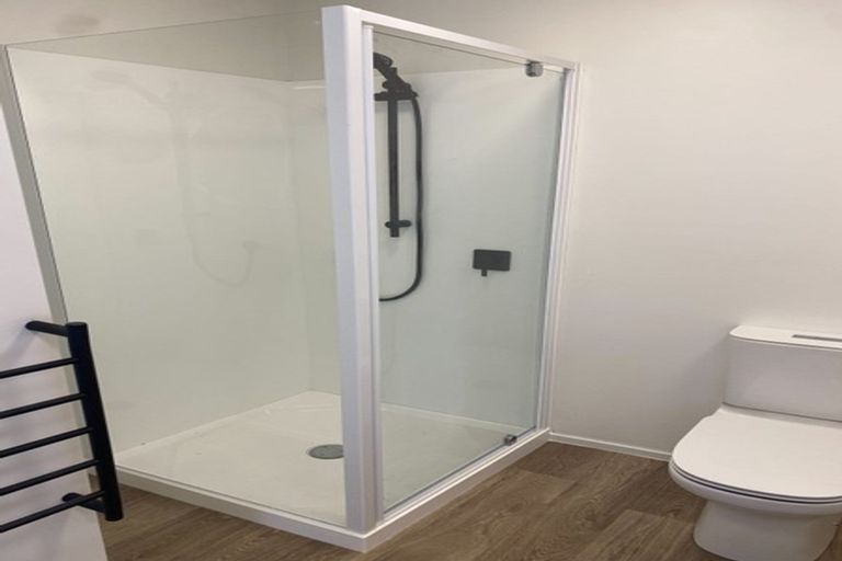 Photo of property in 2/36 Anne Mclean Drive, Bayview, Auckland, 0629