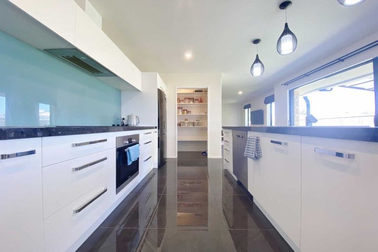 Photo of property in 17 Dynes Road, Rolleston, 7615