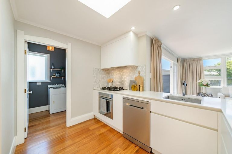 Photo of property in 9 Cudby Street, Woburn, Lower Hutt, 5011