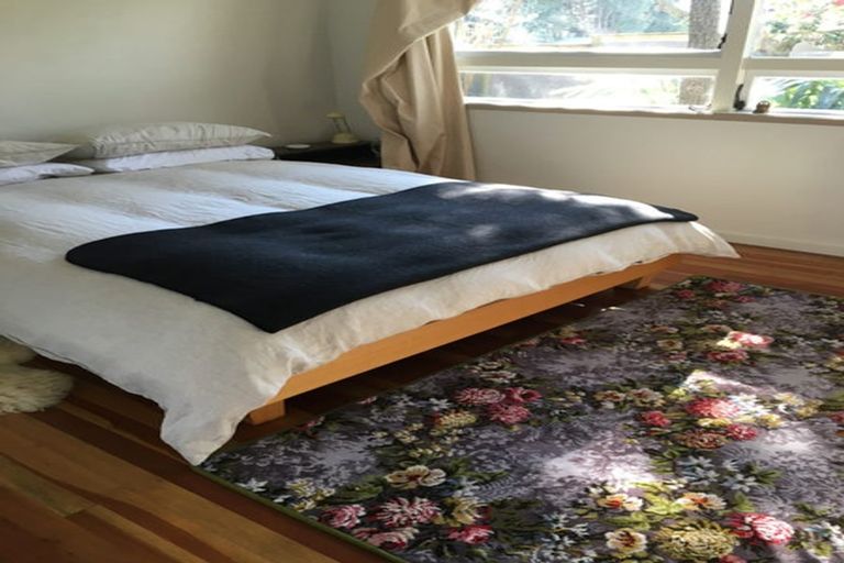 Photo of property in 22 Paramu Avenue, Birkdale, Auckland, 0626