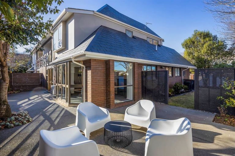 Photo of property in 1/278 Memorial Avenue, Burnside, Christchurch, 8053