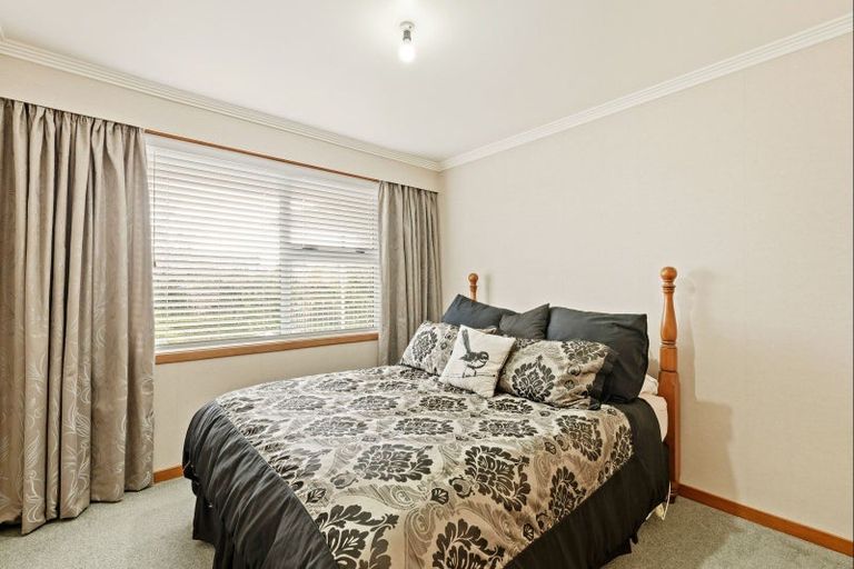 Photo of property in 71 Clawton Street, Westown, New Plymouth, 4310