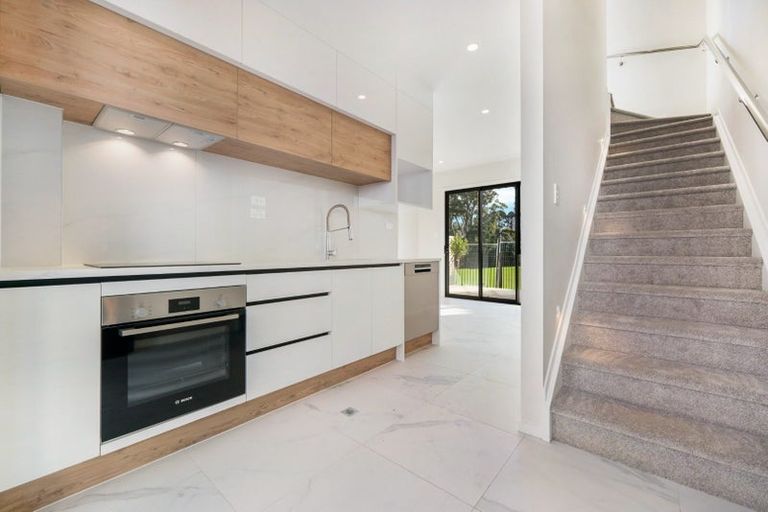 Photo of property in 9/20 Bentley Road, Otara, Auckland, 2023