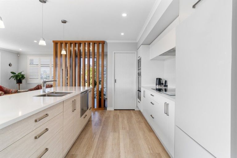 Photo of property in 14 Cassinia Close, Papamoa Beach, Papamoa, 3118