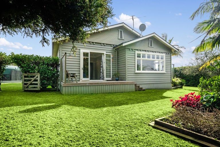 Photo of property in 23 Trigg Road, Huapai, Kumeu, 0810