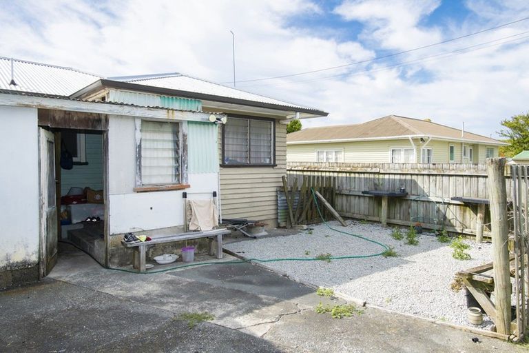 Photo of property in 52 Tyndall Road, Outer Kaiti, Gisborne, 4010