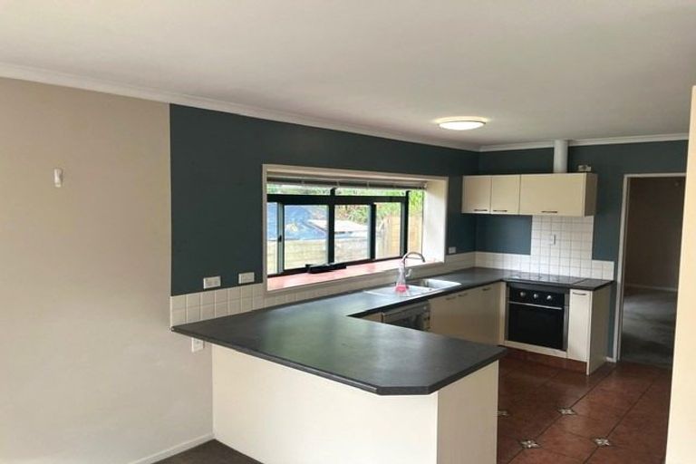 Photo of property in 25 Courtvale Place, Flat Bush, Auckland, 2019