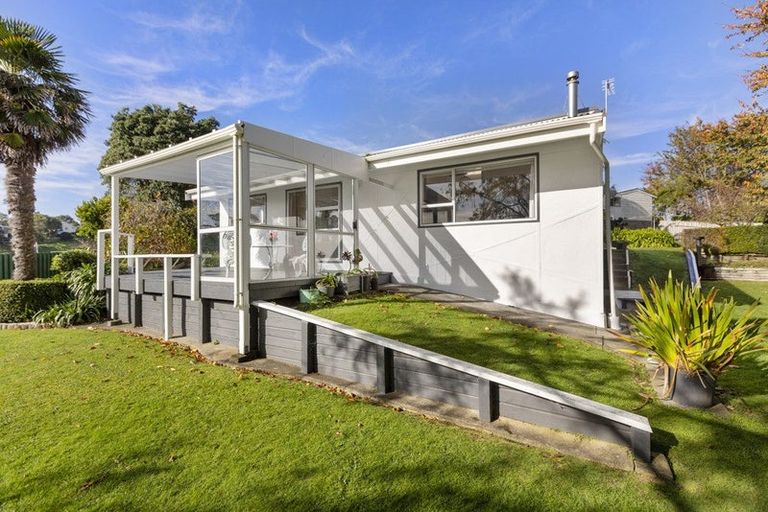 Photo of property in 24a Saint Ives Grove, Whalers Gate, New Plymouth, 4310