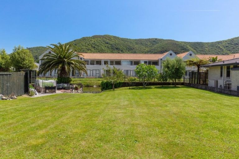 Photo of property in 291q Waikawa Road, Waikawa, Picton, 7220
