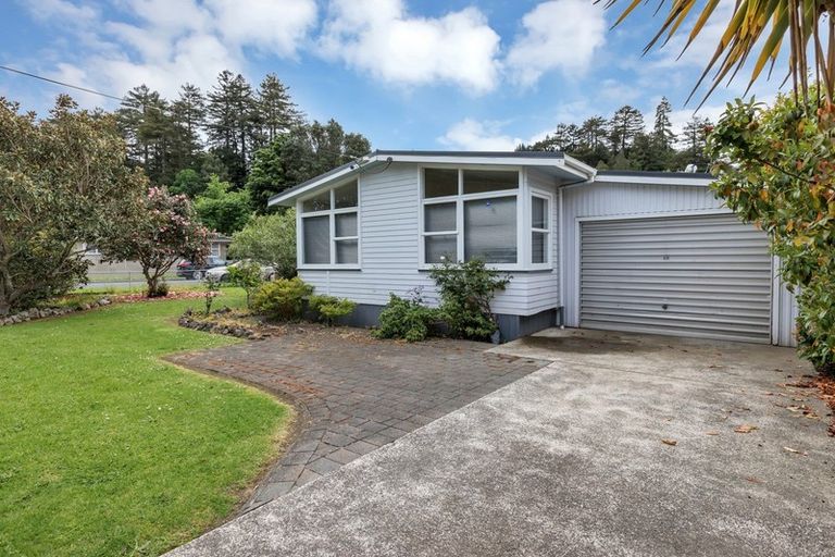 Photo of property in 1 Willow Place, Horahora, Whangarei, 0110