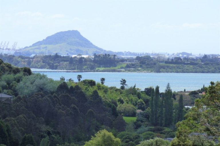 Photo of property in 48 Te Auhi Way, Welcome Bay, Tauranga, 3112