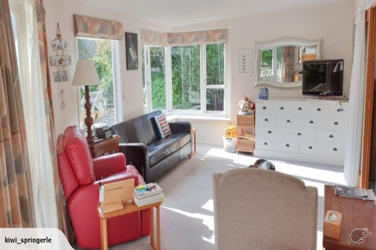 Photo of property in 145 Kings Crescent, Hutt Central, Lower Hutt, 5010