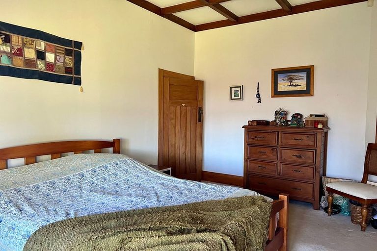 Photo of property in 67 Anzac Road, Waitakere, Auckland, 0816