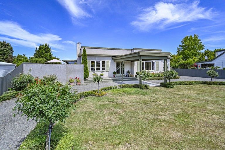 Photo of property in 201 Frimley Avenue, Frimley, Hastings, 4120