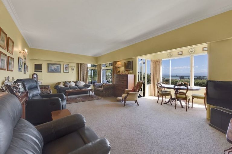 Photo of property in 18 Champion Terrace, Moana, Nelson, 7011