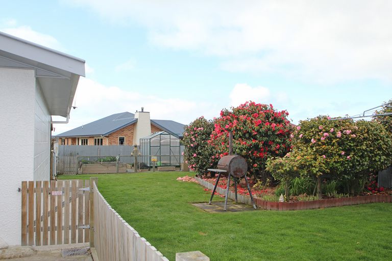 Photo of property in 7 Kenilworth Road, Oamaru North, Oamaru, 9400