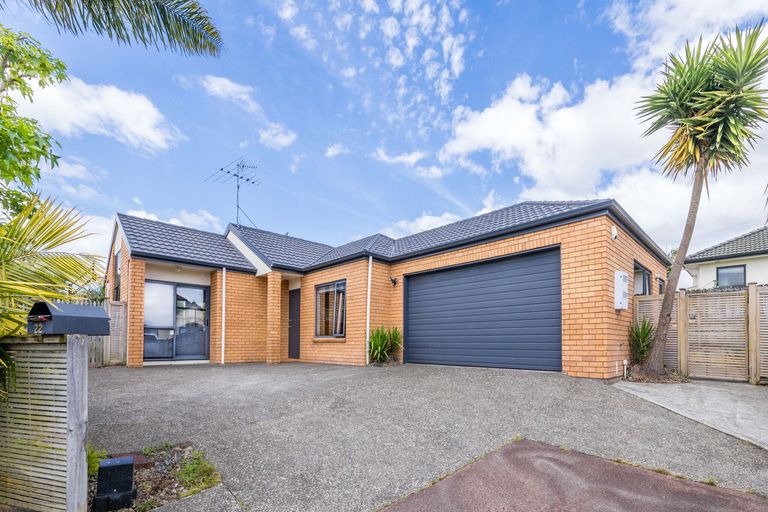 Photo of property in 22 Pyrite Street, Westgate, Auckland, 0614