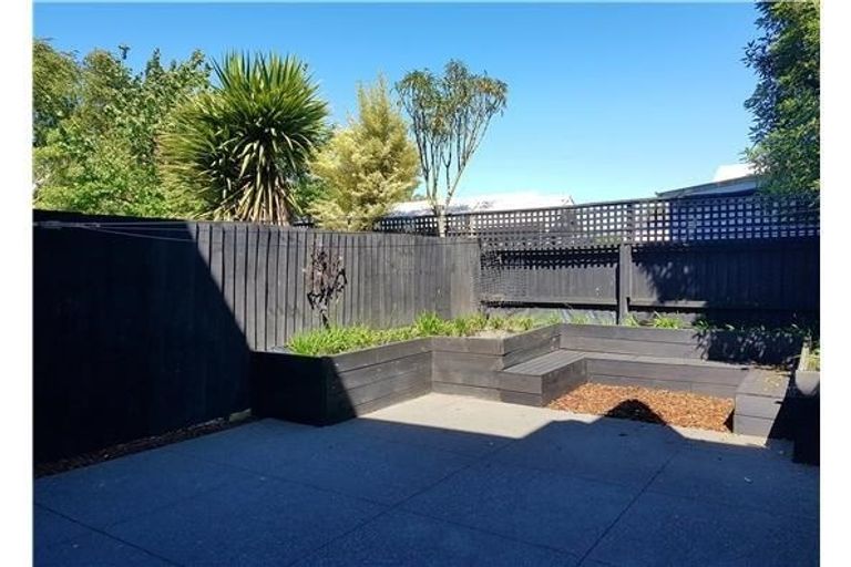 Photo of property in 4/62 Burke Street, Addington, Christchurch, 8024