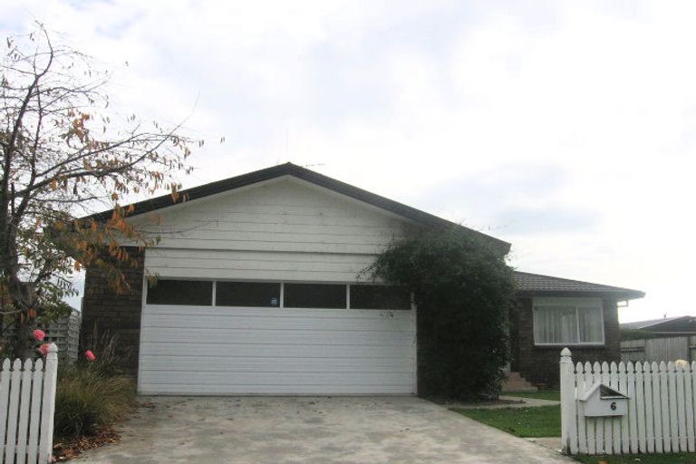 Photo of property in 6 Emmerdale Mews, Highbury, Palmerston North, 4412