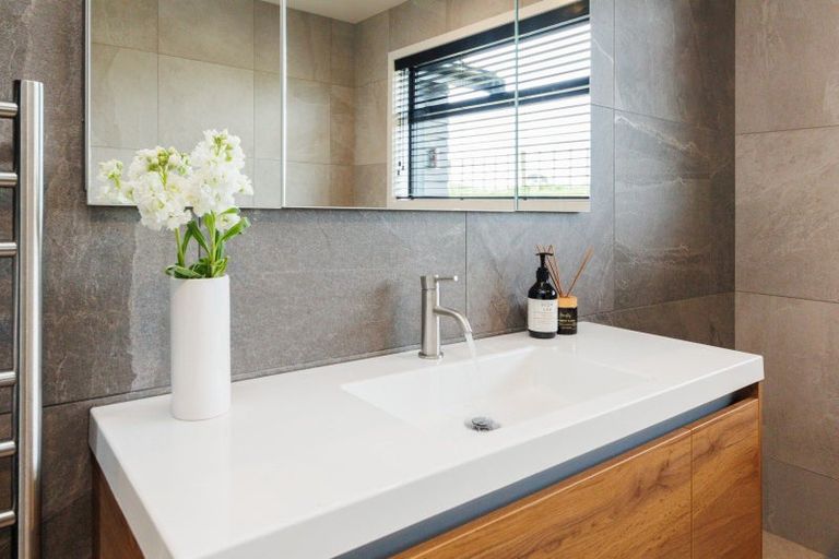 Photo of property in 10 Beechwood Road, Feilding, 4779