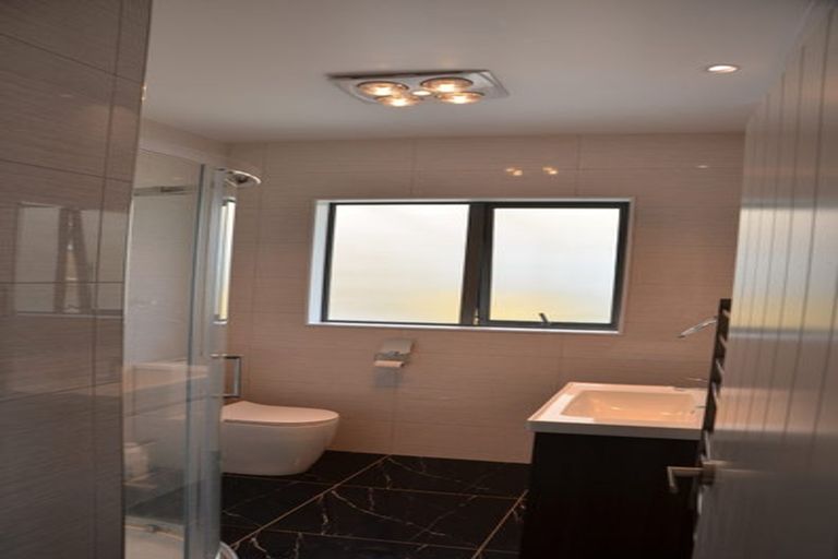 Photo of property in 8 Will Street, Huapai, Kumeu, 0810