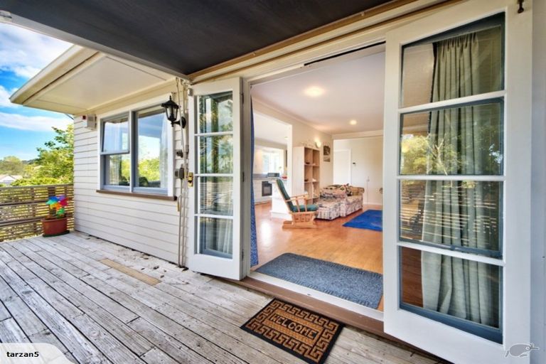 Photo of property in 54a West Coast Road, Glen Eden, Auckland, 0602