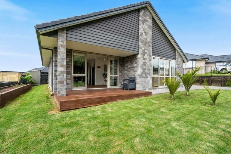 Photo of property in 3 Rotokauri Rise, Te Kamo, Whangarei, 0112