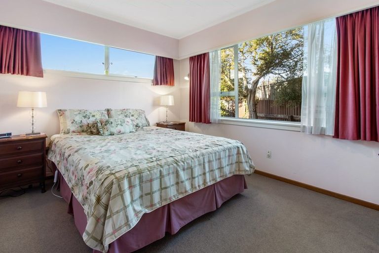 Photo of property in 69 Rhodes Street, Waimate, 7924